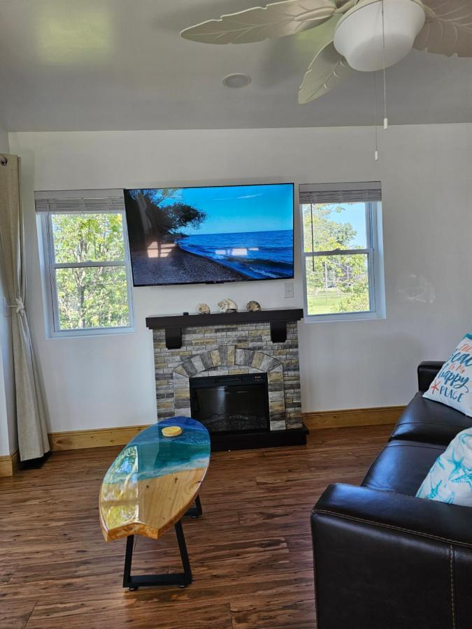 Tree-Top Lake-Front Cottage Madison Εξωτερικό φωτογραφία